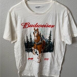 NWT Old Navy White Budweiser Graphic T-Shirt